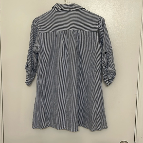 Women’s Striped Long Sleeve Blouse - Picture 6 of 6